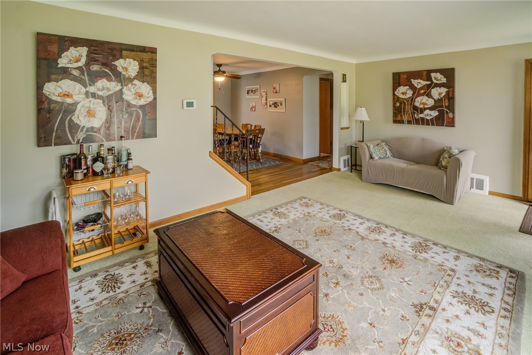 4997 North Barton Road Cleveland, OH 44124 - Photo 9 of 28 Gallery Image 9