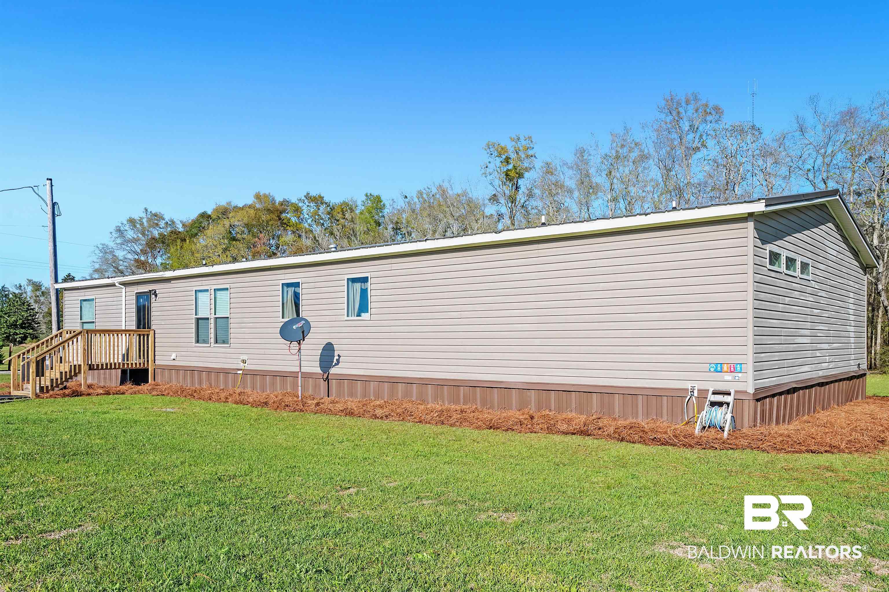 23233 Forland Road Silverhill, AL 36576 - Photo 5 of 33 View of back of house