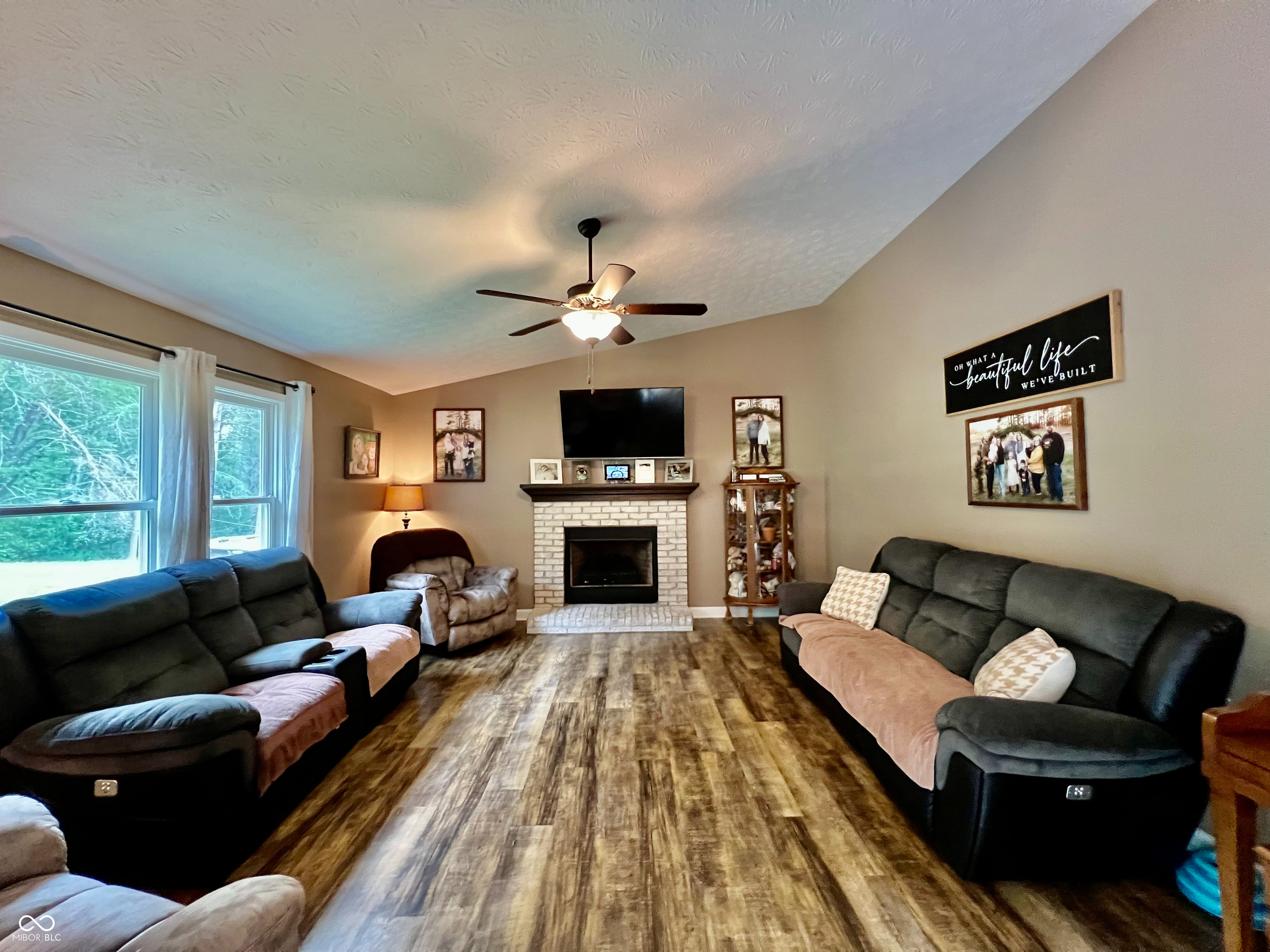 6148 Christianburg Road Columbus, IN 47201 - Photo 9 of 38 Gallery Image 9