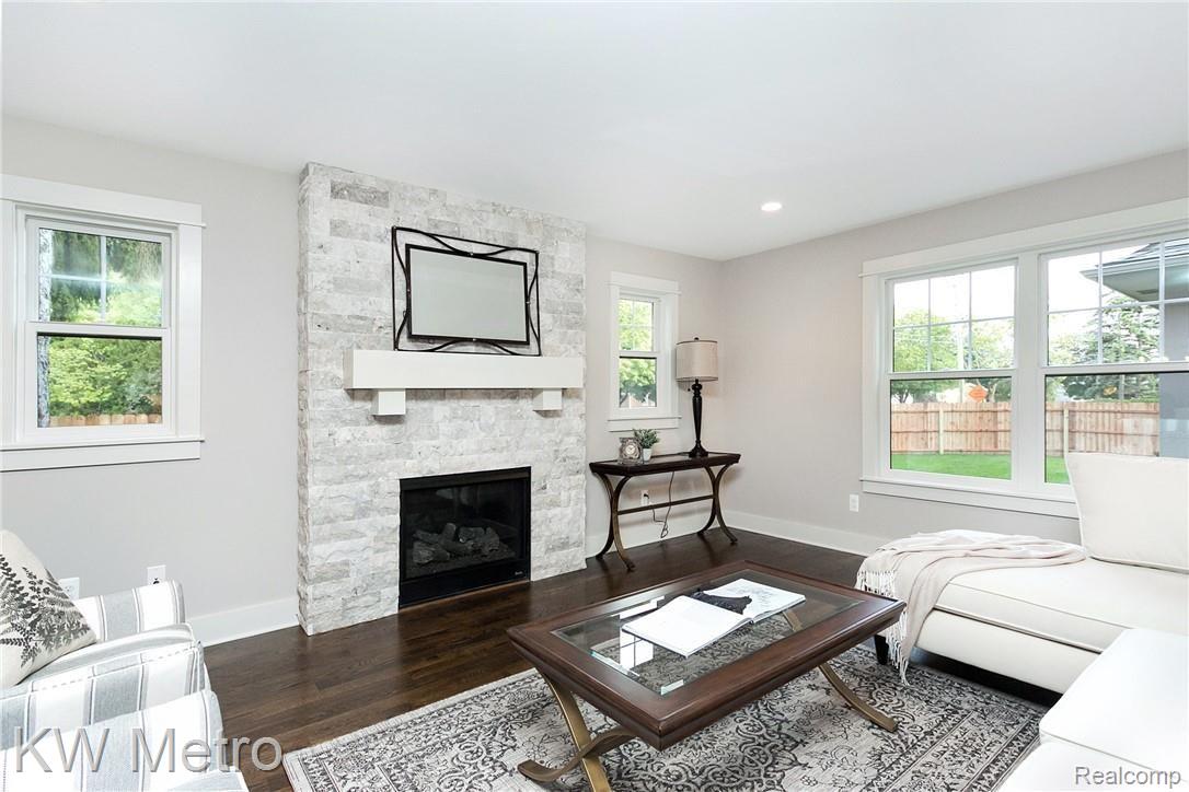 4201 Sheffield Road Royal Oak, MI 48073 - Photo 18 of 46 Sheffield-18.jpg