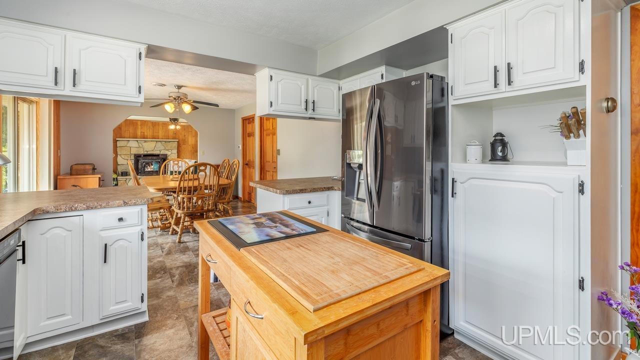 1622 Truax 24th Road Cornell, MI 49818 - Photo 6 of 33 Gallery Image 6