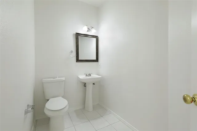a bathroom with a toilet