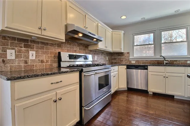 $429,000 | 1 Jovere Drive, Westerly, RI 02891