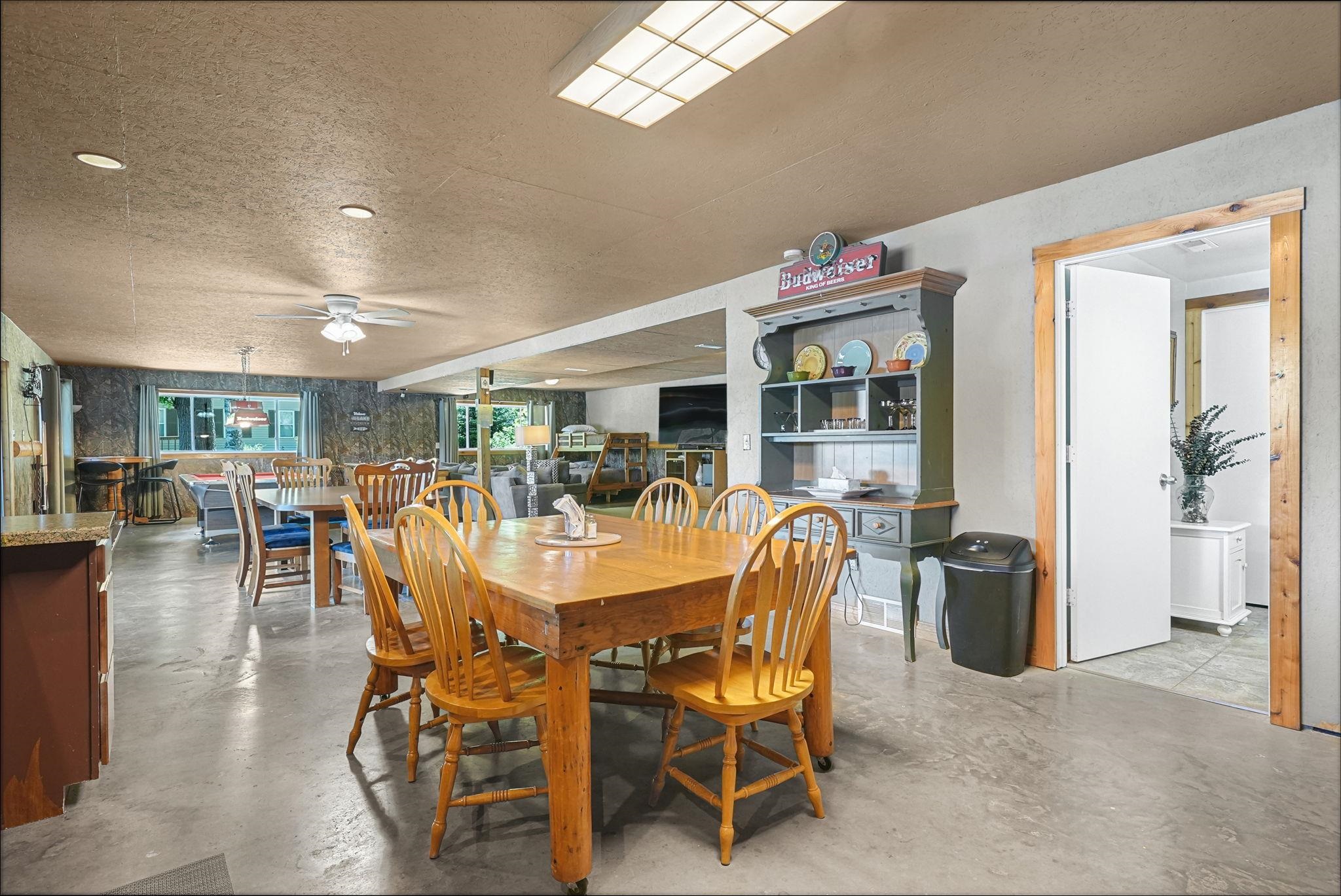 376 Highview Road Traverse City, MI 49696 - Photo 48 of 66