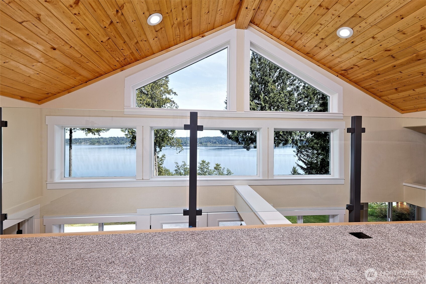 187 East Vineyard Crest Road Grapeview, WA 98546 - Photo 23 of 35