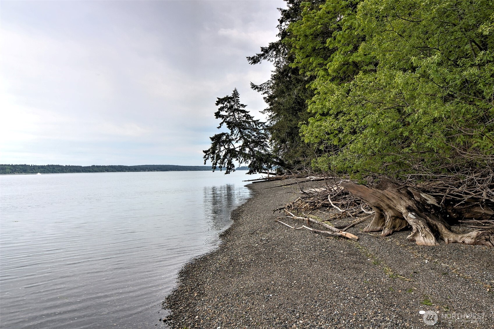 187 East Vineyard Crest Road Grapeview, WA 98546 - Photo 32 of 35