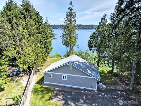 $699,000 | 187 East Vineyard Crest Road, Grapeview, WA 98546