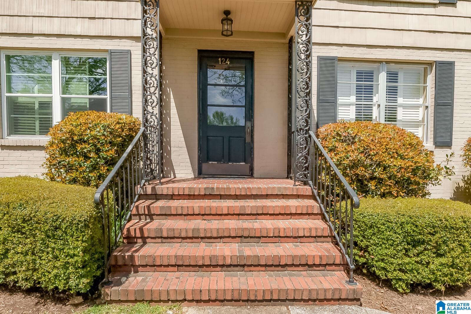 124 Memory Court, Unit D Birmingham, AL 35213 - Photo 4 of 25