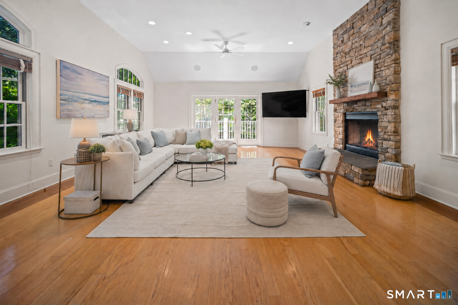 39 Powder Horn Hill Road Wilton, CT 06897 - Photo 7 of 32 Gallery Image 7