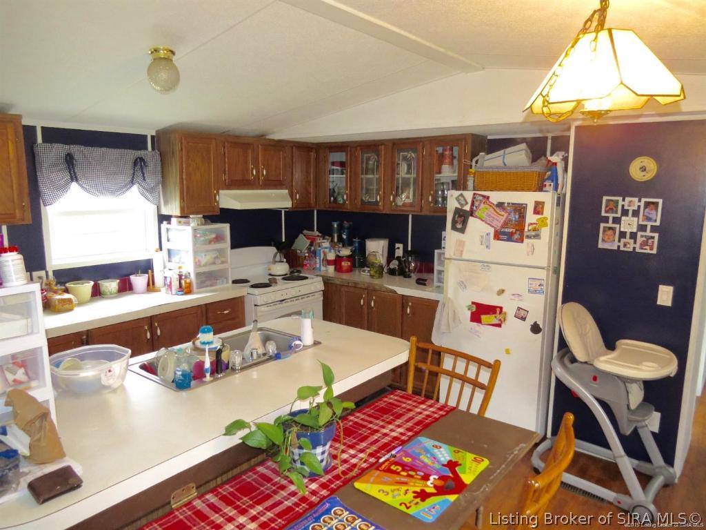 2545 Mathis Road Southwest Corydon, IN 47112 - Photo 3 of 30 Gallery Image 3