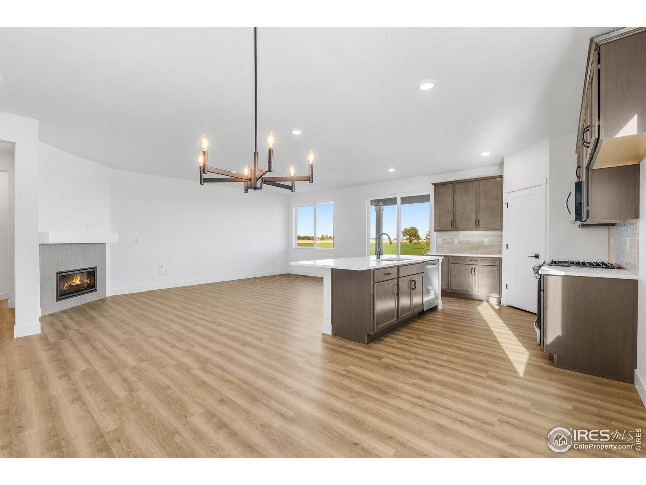 761 Muturu Road Johnstown, CO 80534 - Photo 12 of 27 Gallery Image 12