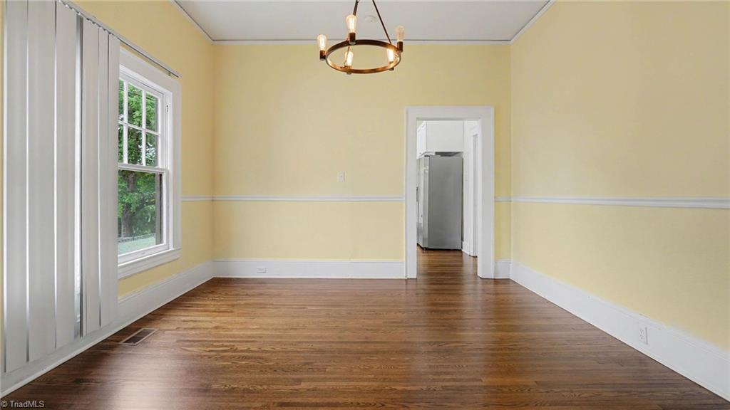 306 West Ray Avenue High Point, NC 27262 - Photo 9 of 29