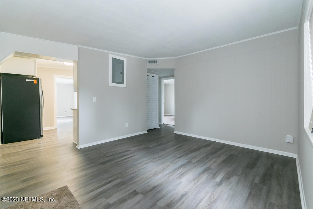 10555 Haverford Road Jacksonville, FL 32218 - Photo 5 of 14 005