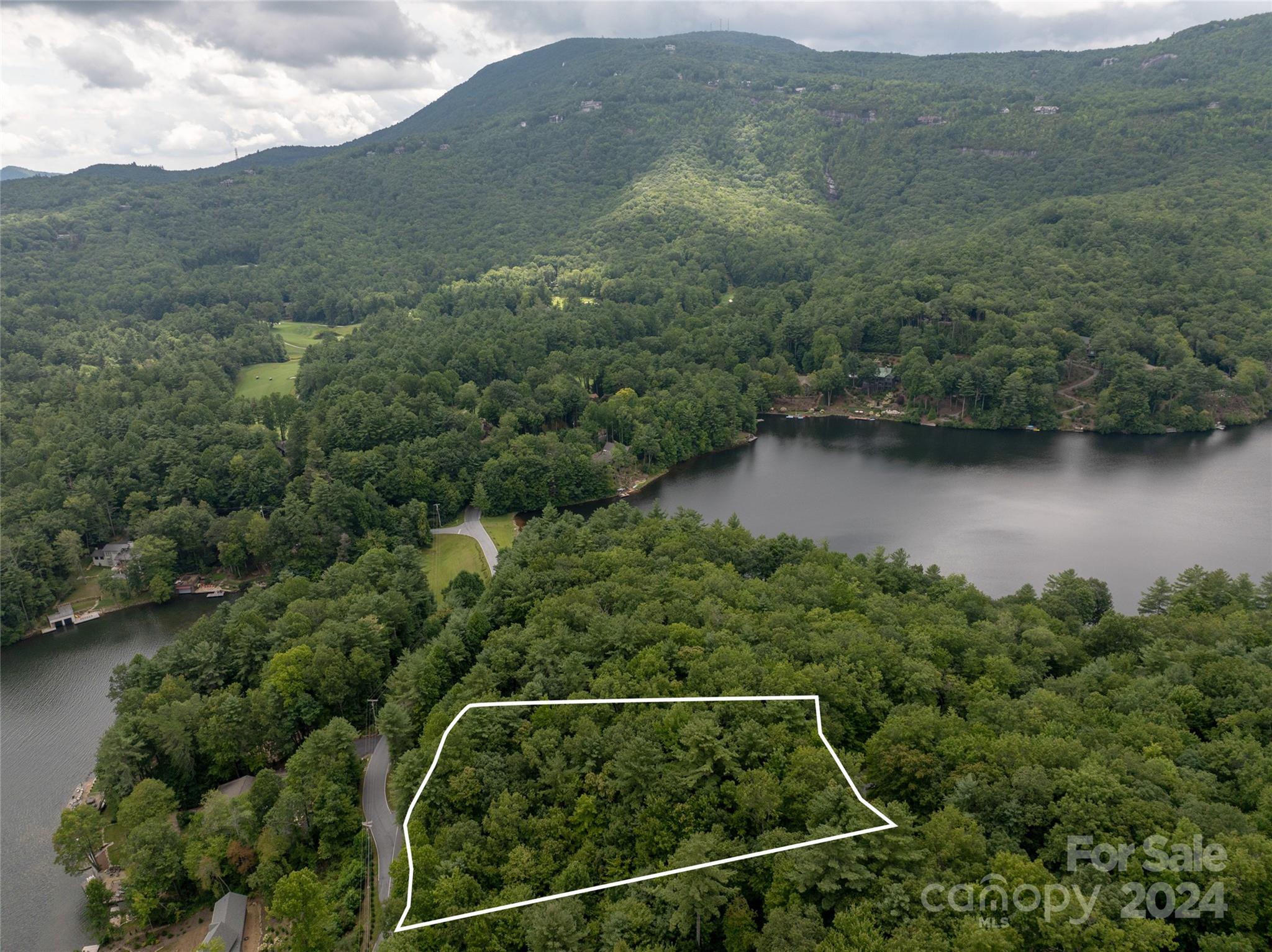 99999 Panther Ridge Road, Unit 2R Lake Toxaway, NC 28747 - Photo 1 of 36 Gallery Image 1