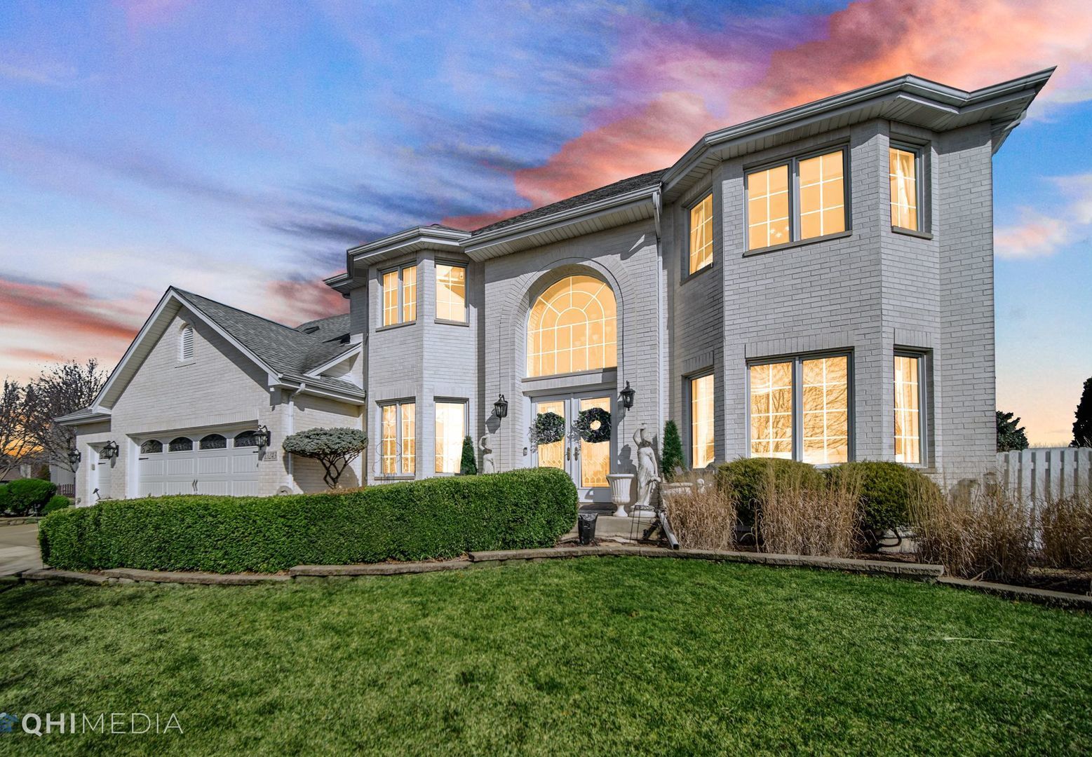 13243 Sunderlin Road Plainfield, IL 60585 - Photo 2 of 40 a front view of a house with a yard