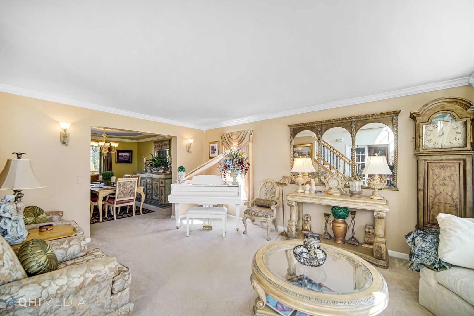 13243 Sunderlin Road Plainfield, IL 60585 - Photo 7 of 40 a living room with furniture chess table and a large window