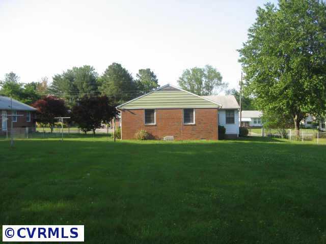 1707 Zephyr Road Richmond, VA 23222 - Photo 3 of 4 Gallery Image 3