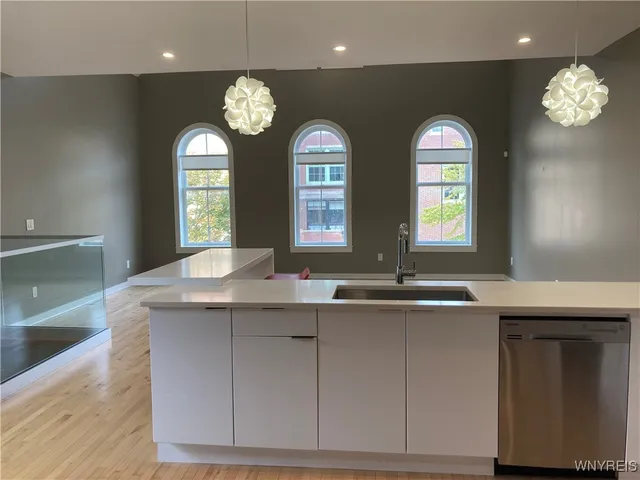 $2,250 | 62 Tracy Street, Buffalo, NY 14201