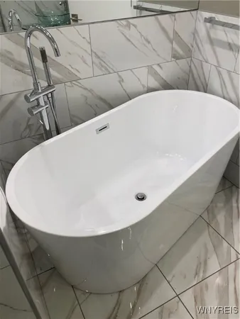 $2,250 | 62 Tracy Street, Buffalo, NY 14201