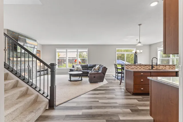 $624,900 | 4596 Landings Way, Minnetrista, MN 55375