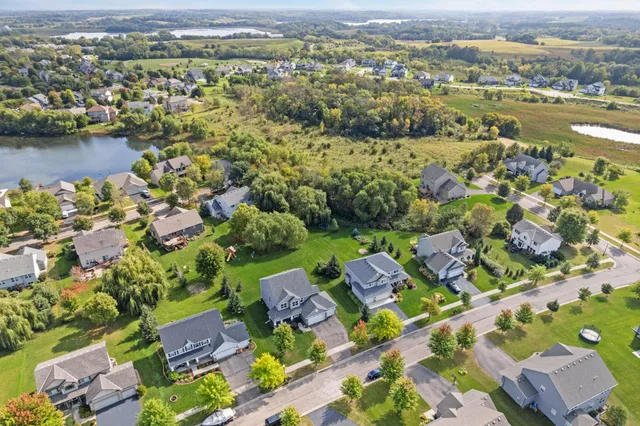 $624,900 | 4596 Landings Way, Minnetrista, MN 55375