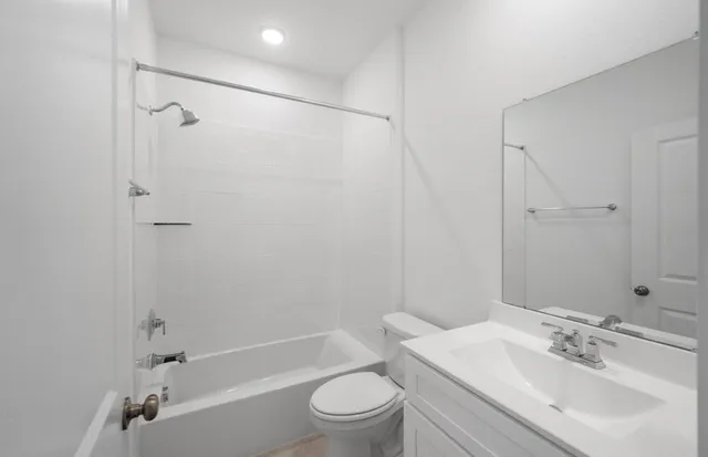 $299,990 | 329 Dallas Meadows Drive, Dayton, TX 77535