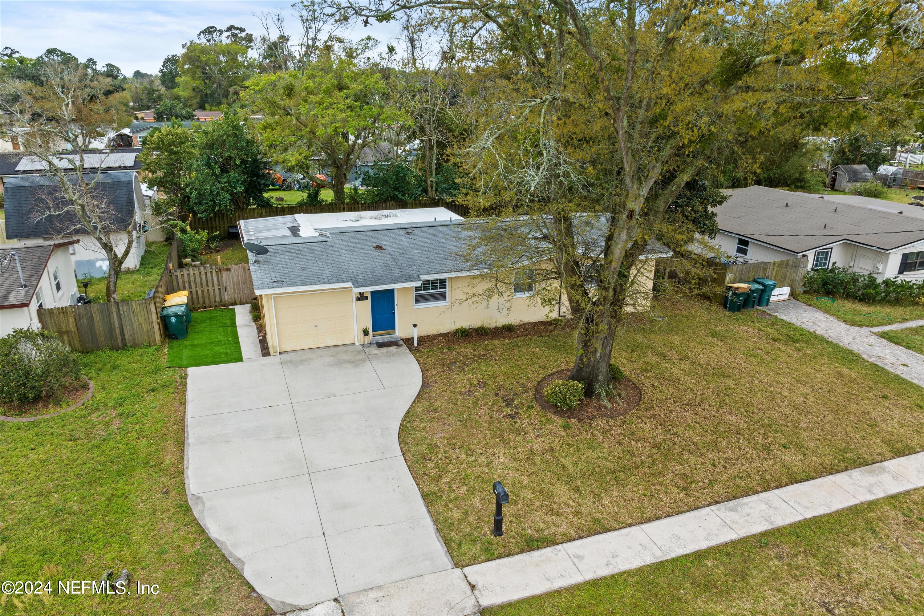 10750 Java Drive Jacksonville, FL 32246 - Photo 6 of 23 a view of a backyard
