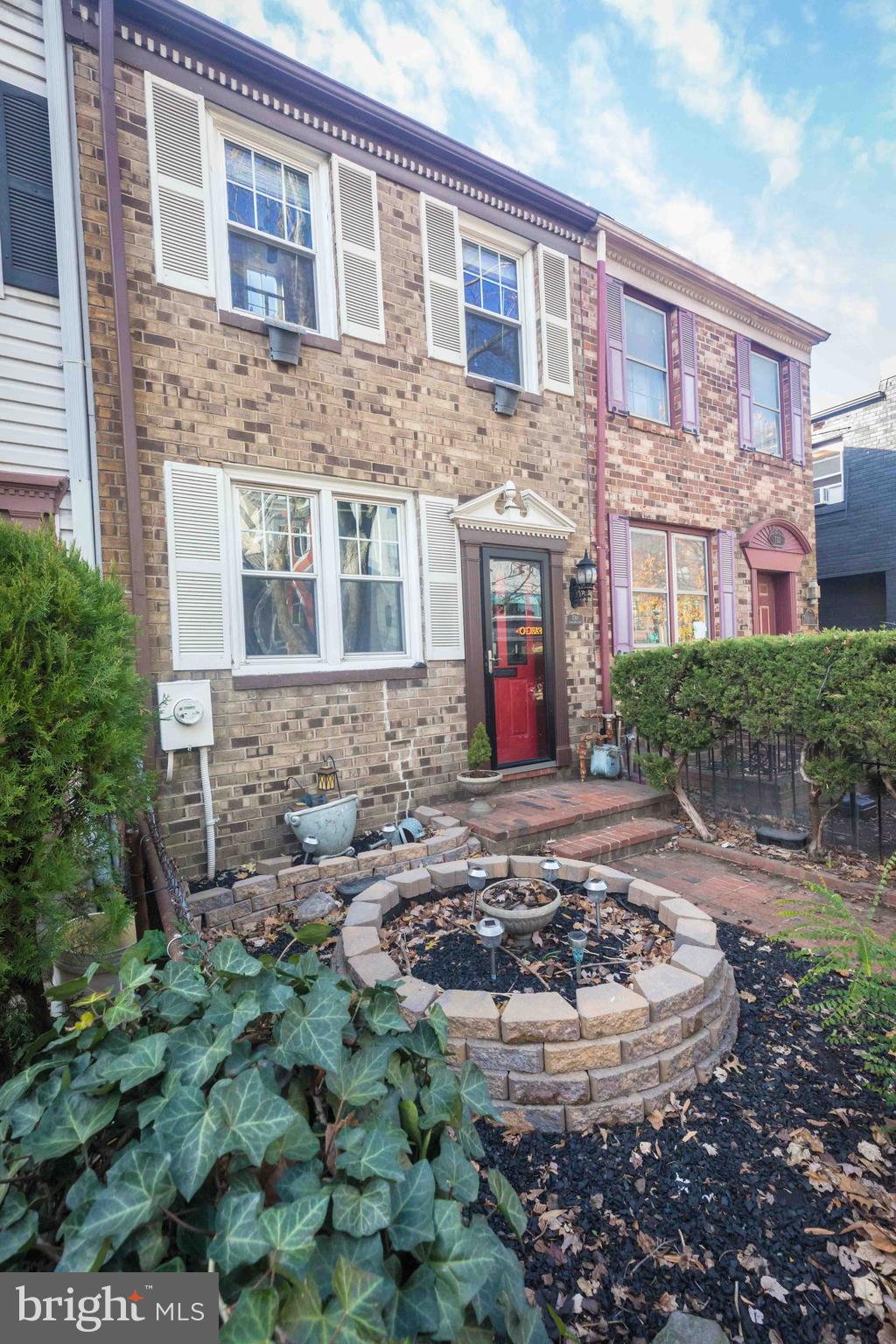 730 6th Street Northeast Washington, DC 20002 - Photo 4 of 56