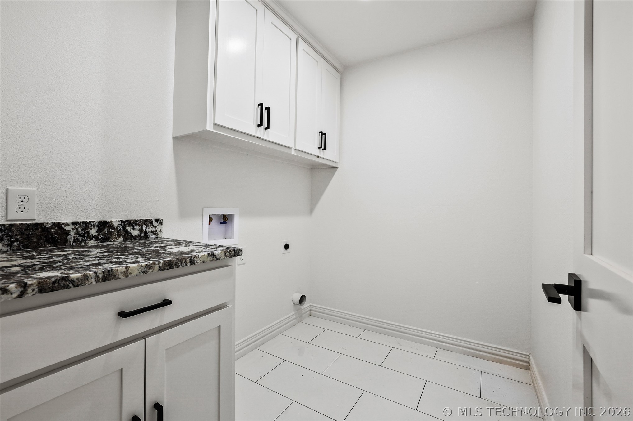 6915 Sims Road Colbert, OK 74733 - Photo 11 of 26 Gallery Image 11