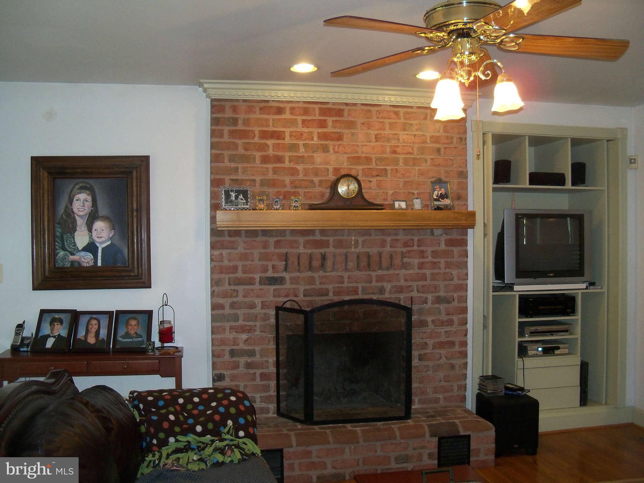 117 Fort Hoyle Road Joppa, MD 21085 - Photo 12 of 29 Family Room