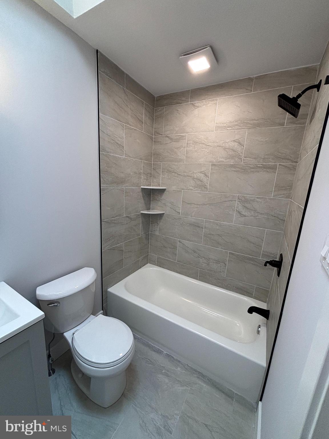 3244 Chesterfield Road Philadelphia, PA 19114 - Photo 30 of 45 Full Bathroom