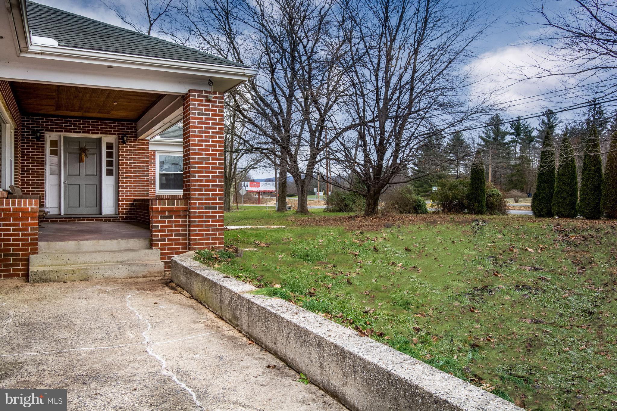 2586 Chambersburg Road Biglerville, PA 17307 - Photo 19 of 25 Gallery Image 19