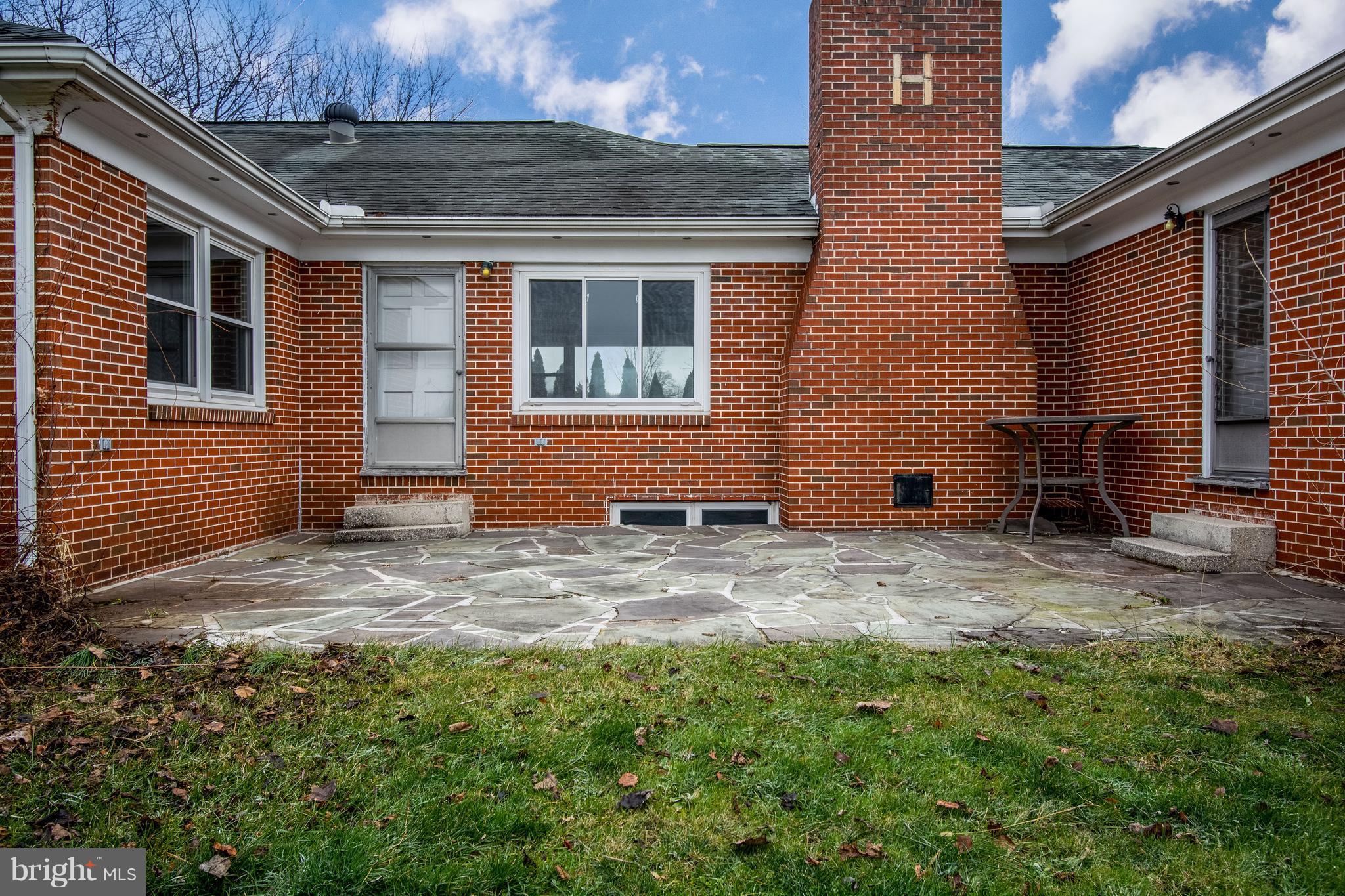 2586 Chambersburg Road Biglerville, PA 17307 - Photo 24 of 25 Gallery Image 24