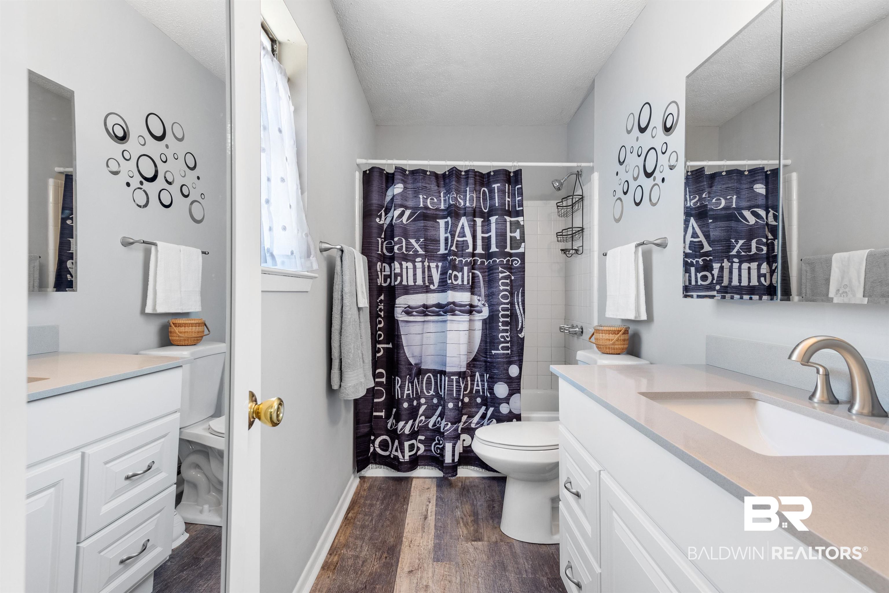 102 Cherry Circle Daphne, AL 36526 - Photo 27 of 46 Primary Bathroom