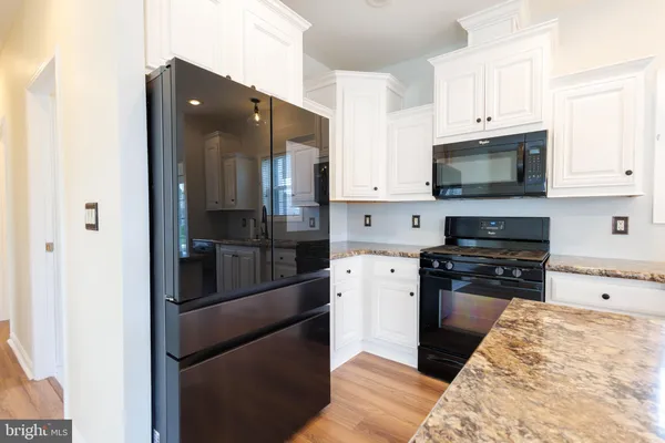 $224,900 | 23 Redwood Lane, Mays Landing, NJ 08330