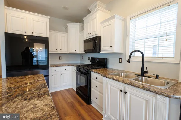 $224,900 | 23 Redwood Lane, Mays Landing, NJ 08330