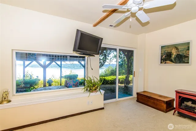 $630,000 | 10125 Totem Way, Anderson Island, WA 98303