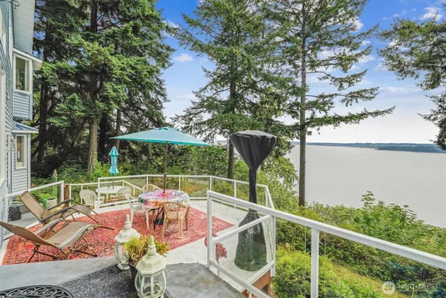 $630,000 | 10125 Totem Way, Anderson Island, WA 98303