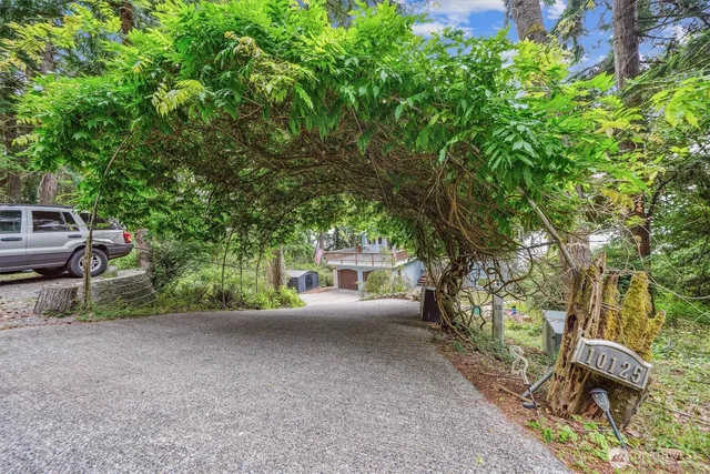 $630,000 | 10125 Totem Way, Anderson Island, WA 98303