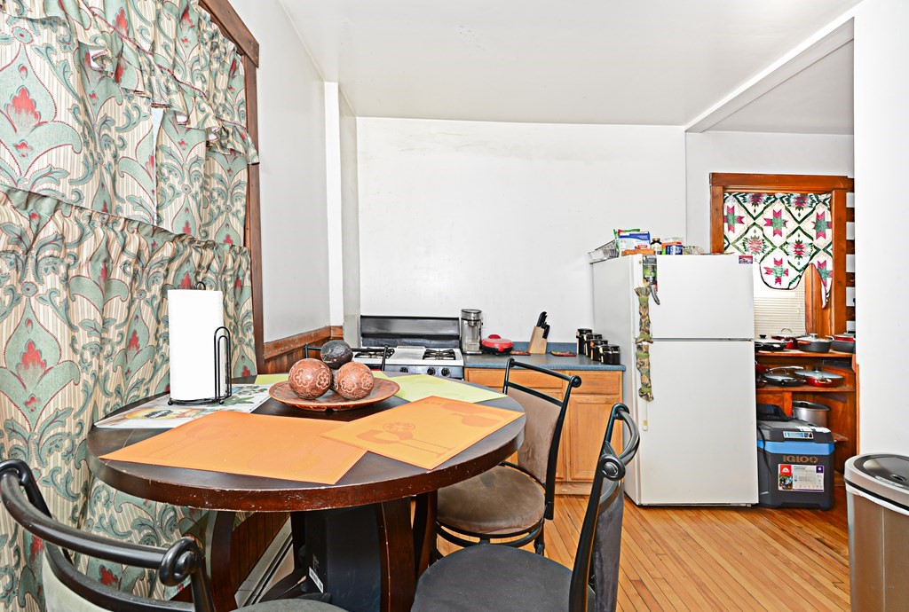 18 Walnut Street Worcester, MA 01609 - Photo 8 of 17