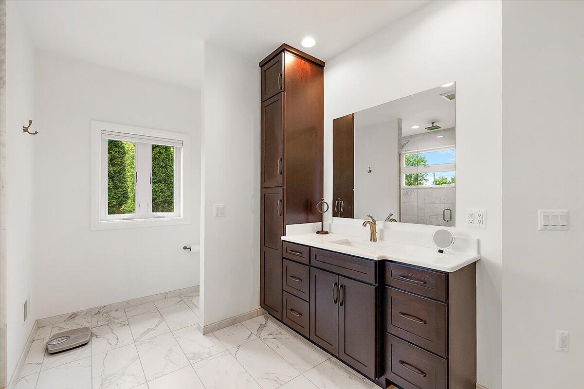 596 South Parker Road Ann Arbor, MI 48103 - Photo 31 of 80 072-596 S Parker-72