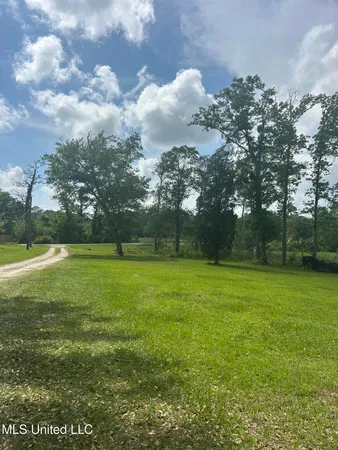 $75,000 | Magnolia Street, Moss Point, MS 39563