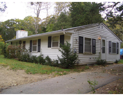 136 Brook Road Plymouth, MA 02360 - Photo 1 of 8 Gallery Image 1