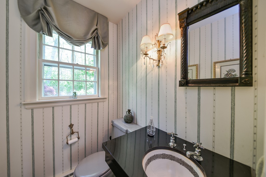 12 Walkup Road Sudbury, MA 01776 - Photo 11 of 24 Gallery Image 11