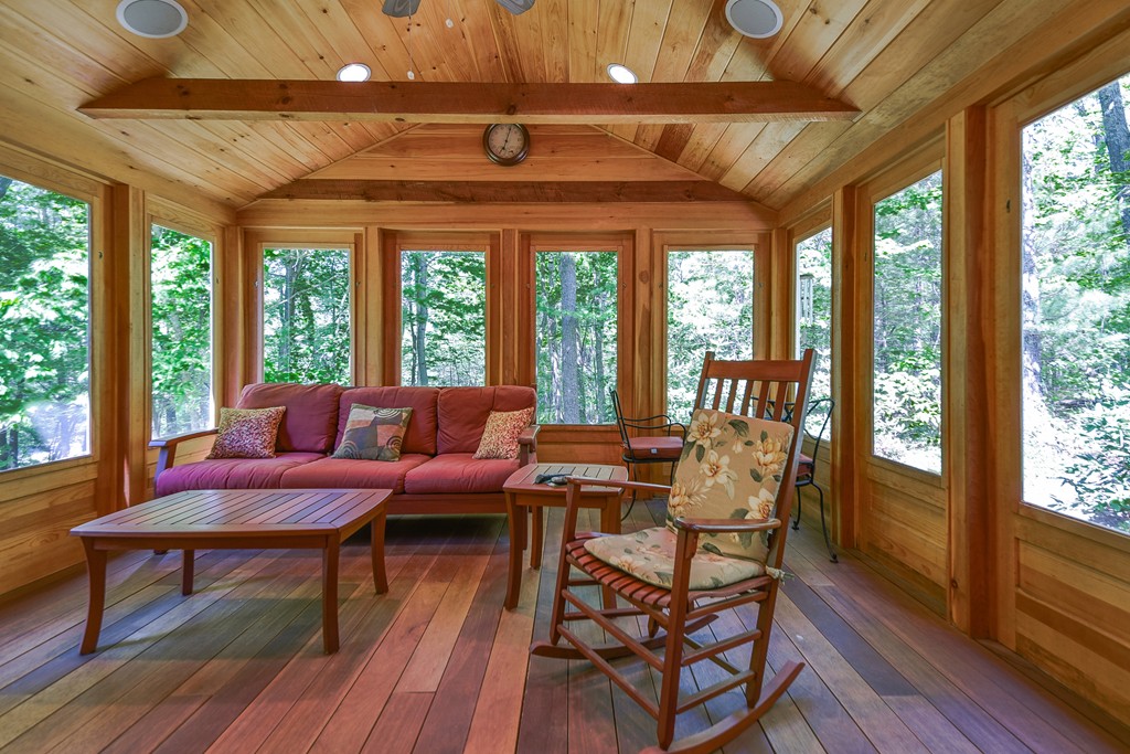 12 Walkup Road Sudbury, MA 01776 - Photo 5 of 24 Gallery Image 5