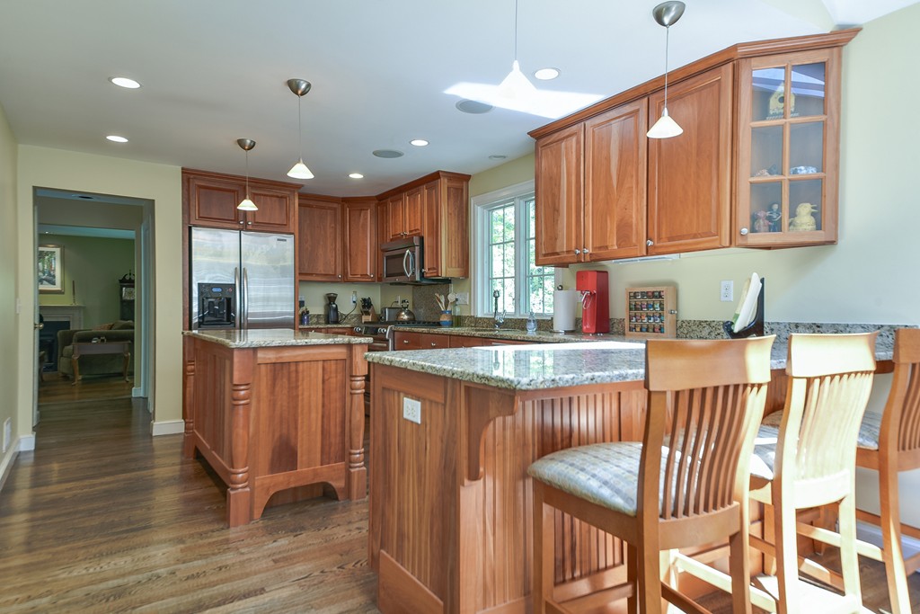 12 Walkup Road Sudbury, MA 01776 - Photo 9 of 24 Gallery Image 9