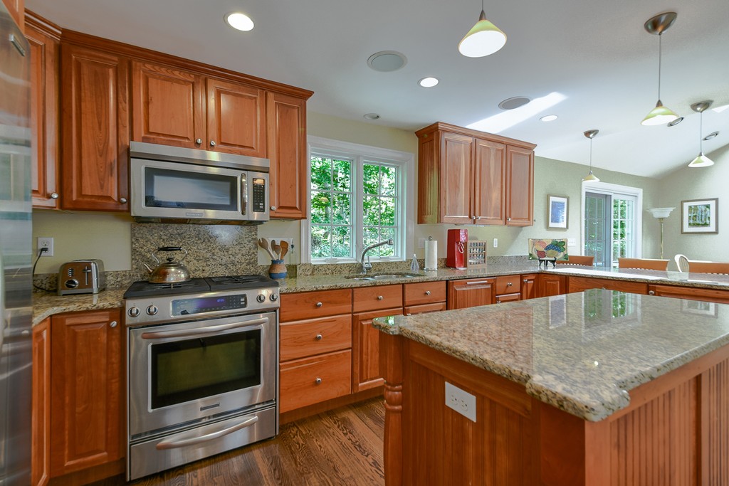 12 Walkup Road Sudbury, MA 01776 - Photo 10 of 24 Gallery Image 10