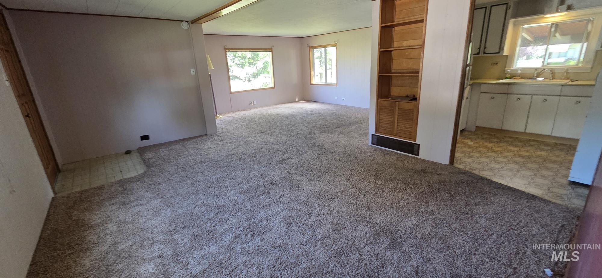 1792 Columbia Street Pomeroy, WA 99347 - Photo 9 of 25