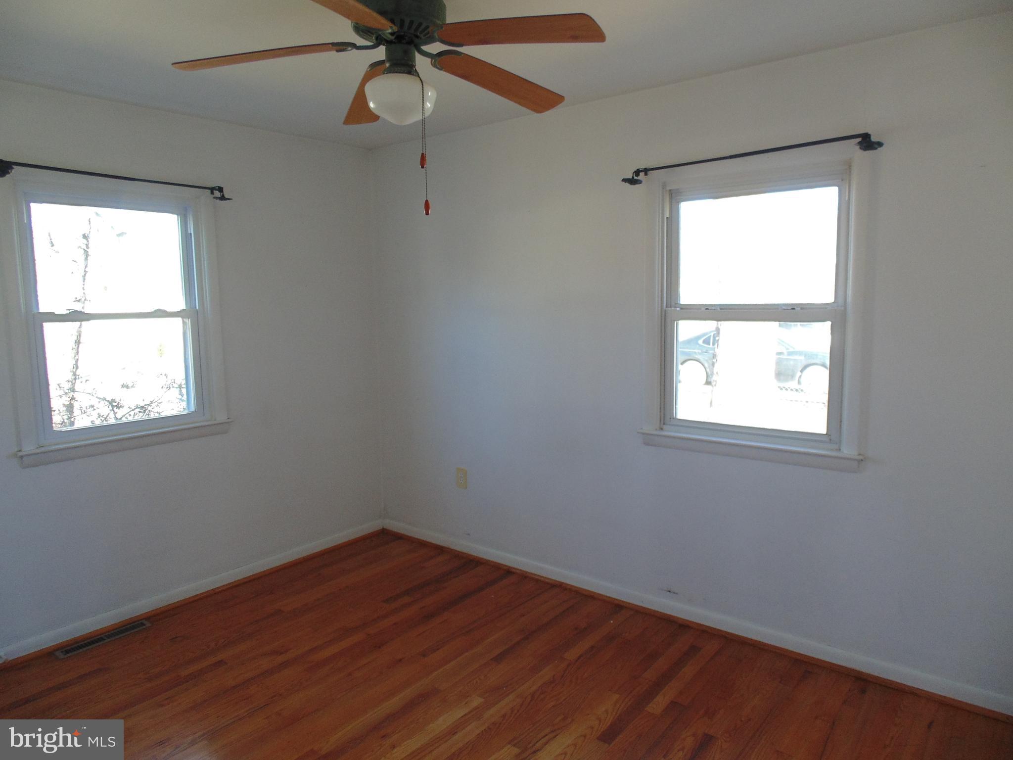 122 River Road Edgewater, MD 21037 - Photo 11 of 24 Gallery Image 11