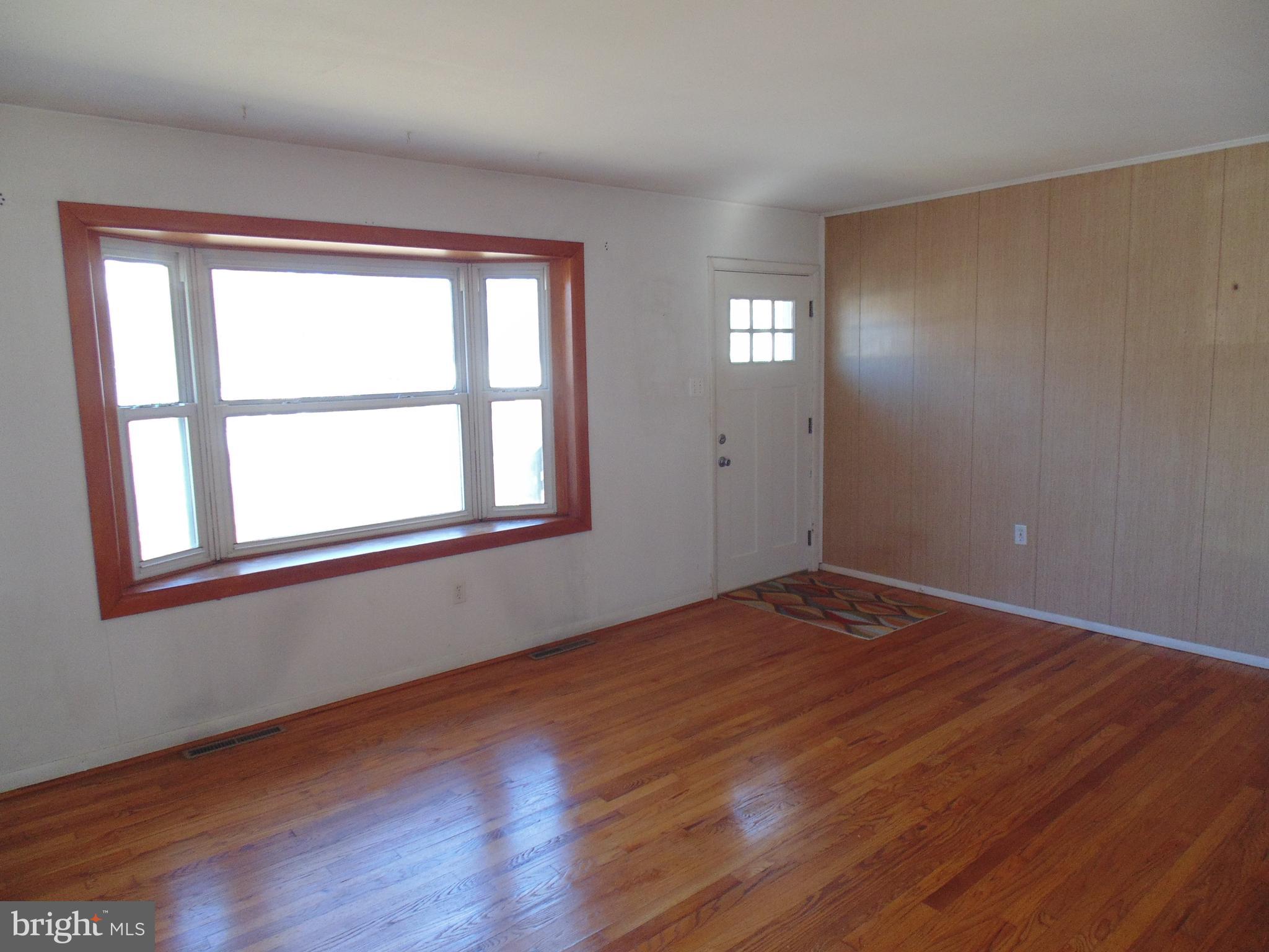122 River Road Edgewater, MD 21037 - Photo 8 of 24 Gallery Image 8